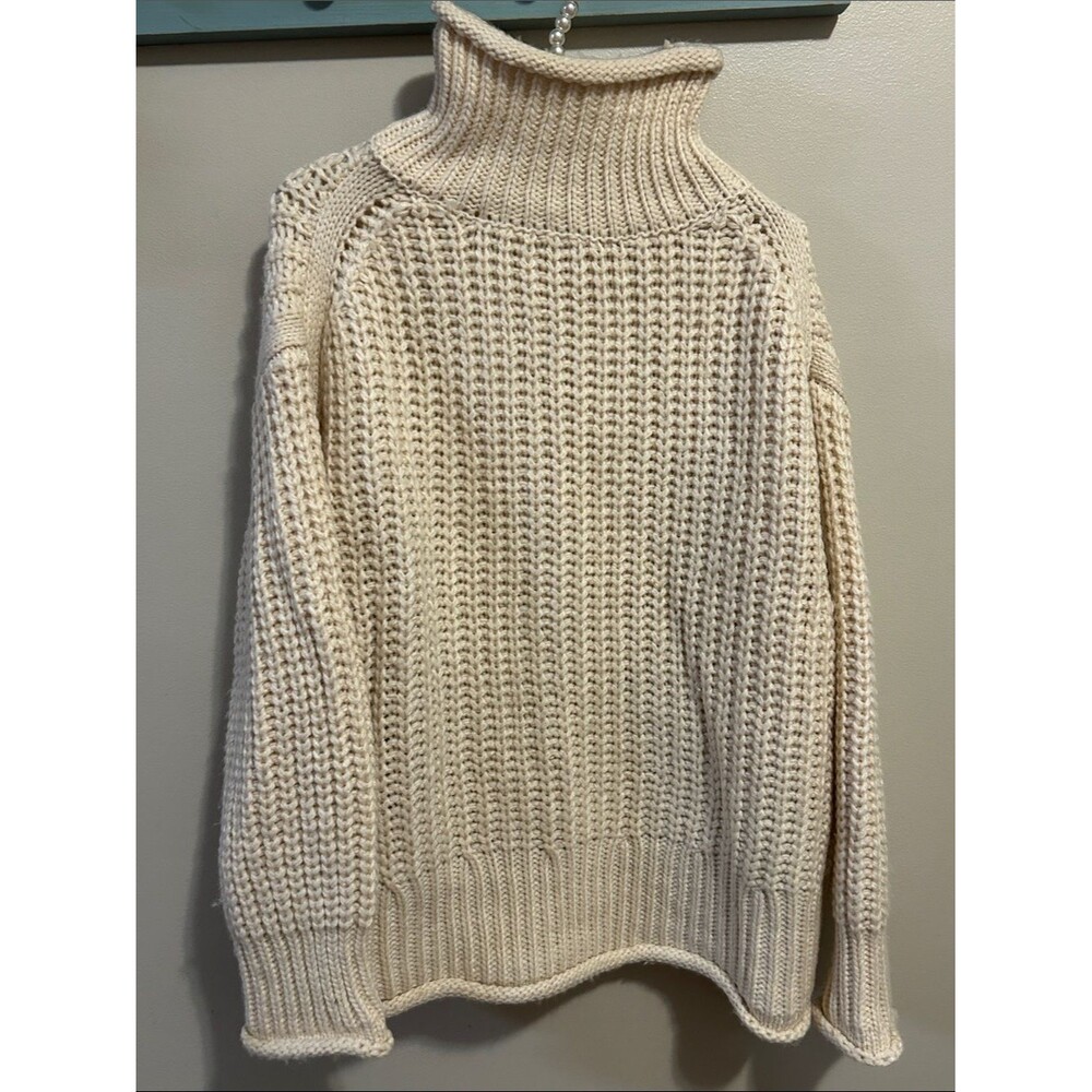POL Chunky Knit Turtleneck Sweater Cream Oversized Small